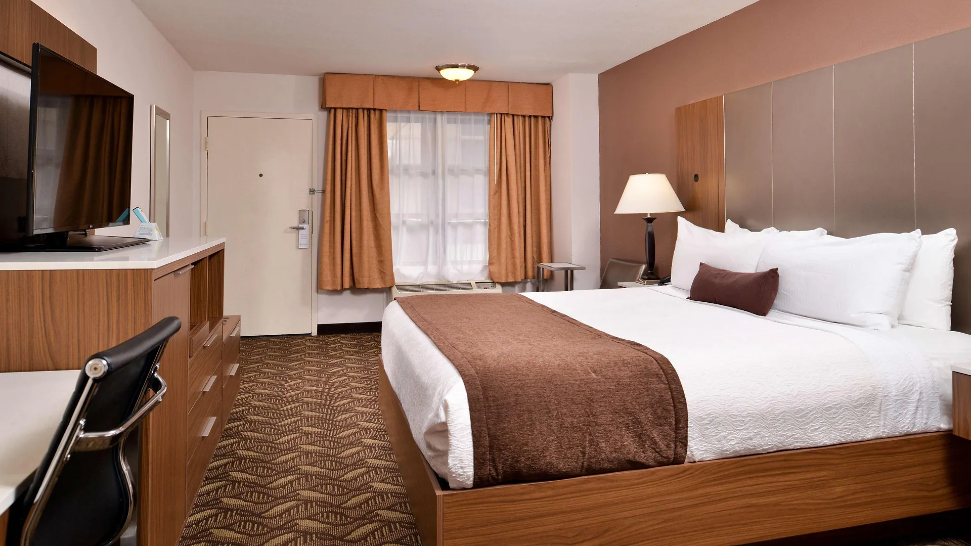 Best Western Airport Plaza Inn Hotel - Los Angeles Lax Inglewood 3*,  USA